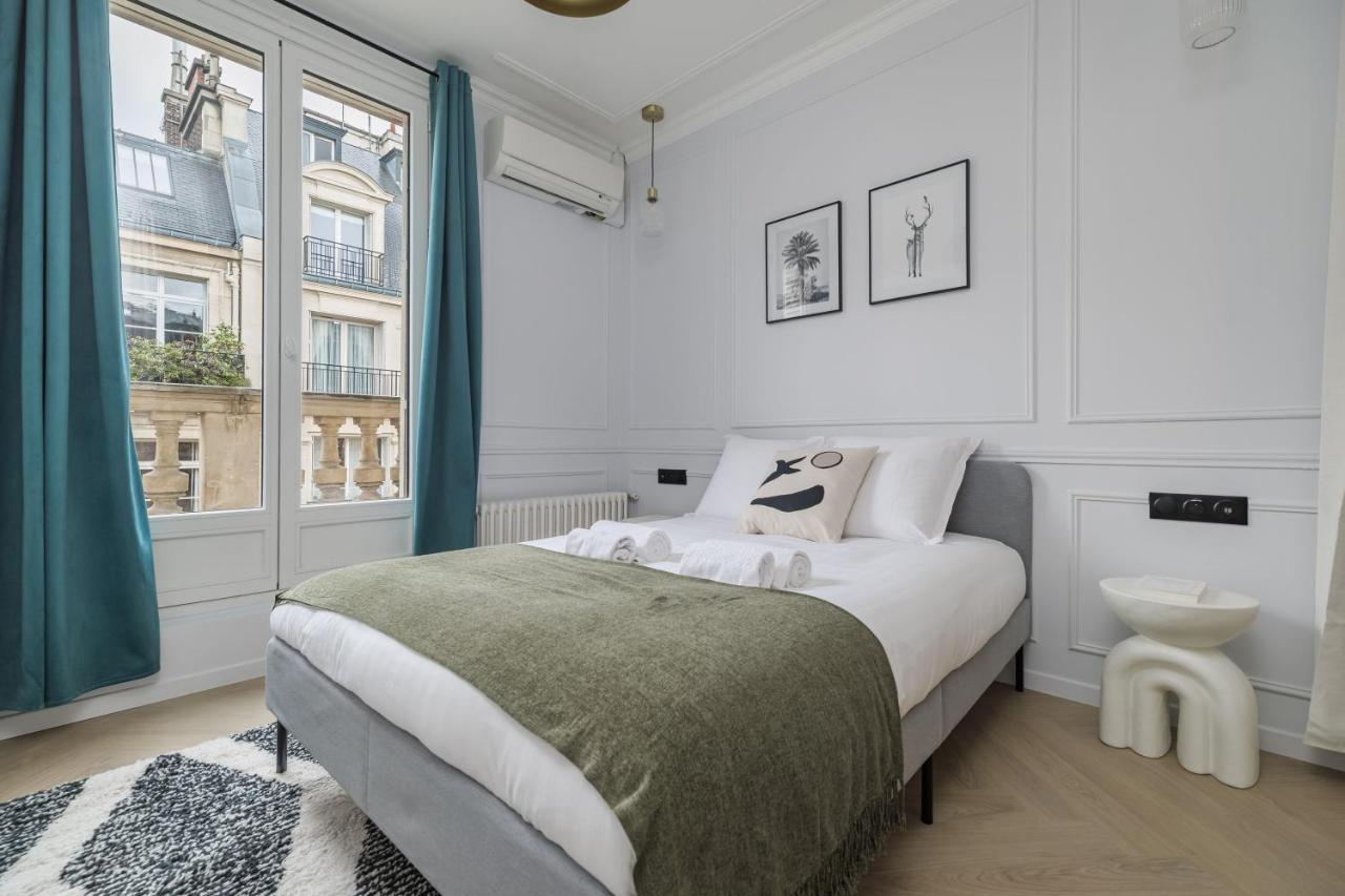 Poetic Stay - Champs Elysees Parigi Esterno foto