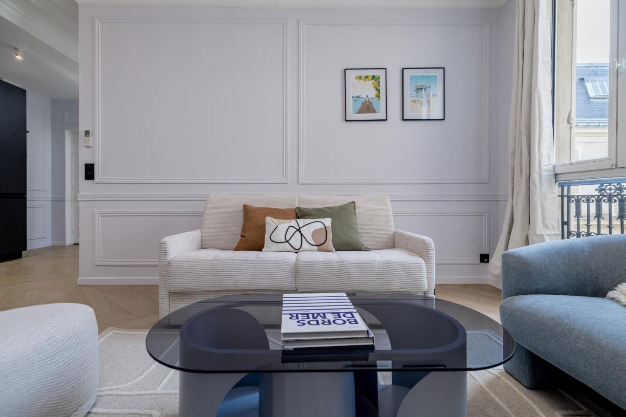 Poetic Stay - Champs Elysees Parigi Esterno foto