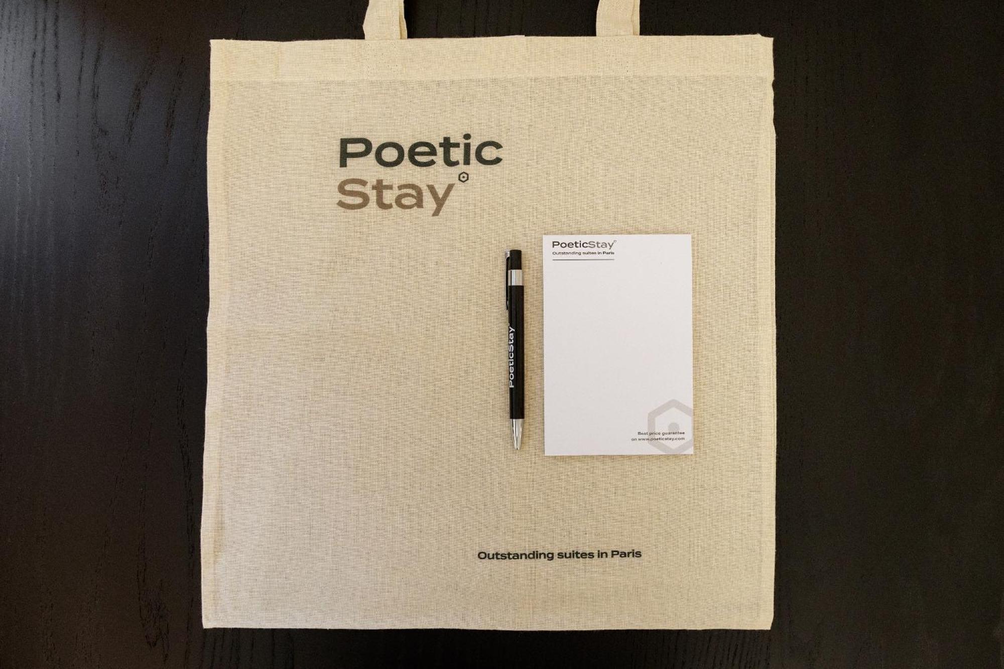 Poetic Stay - Champs Elysees Parigi Esterno foto